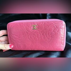 Chanel pink Camelia embossed leather wallet